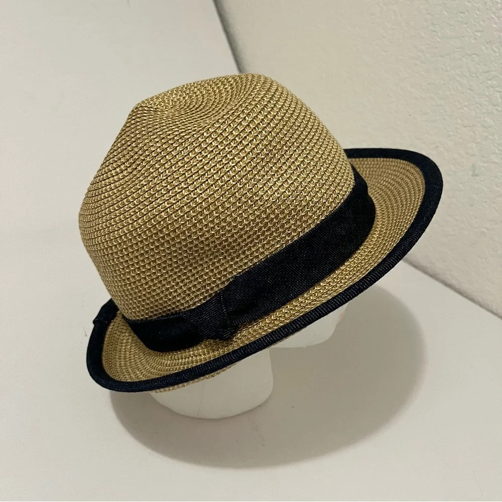 Roamans woven straw